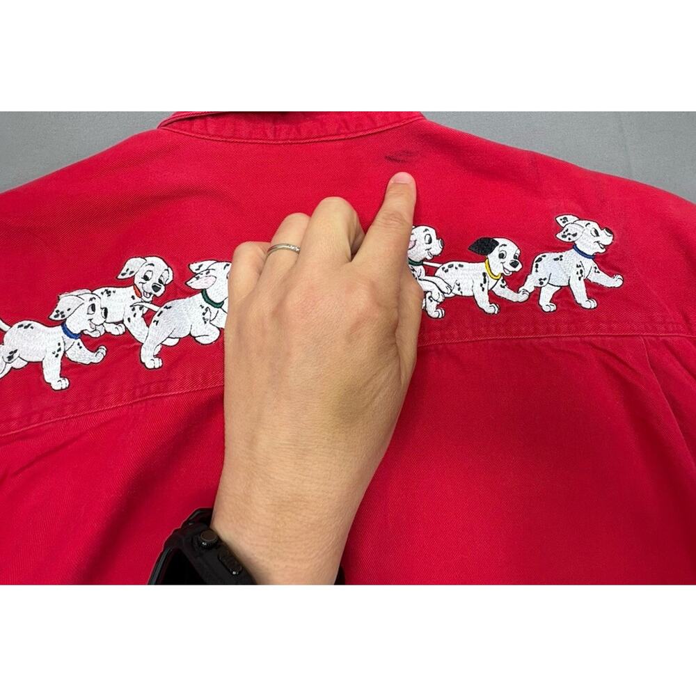 THE DISNEY CATALOG Women’s Size 2XL Vintage 101 Dalmations Embroidered Red Shirt - Picture 7 of 9